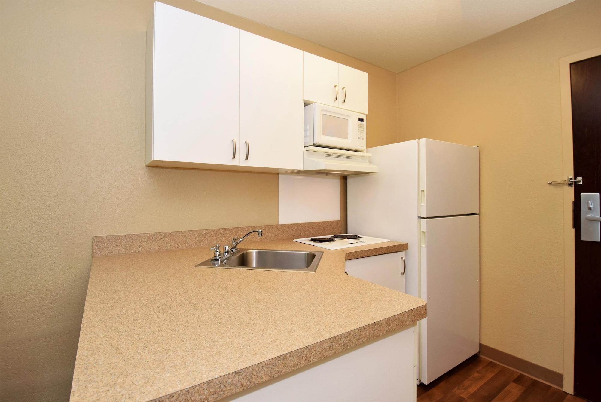 Extended America - - Franklin Hotel Somerset