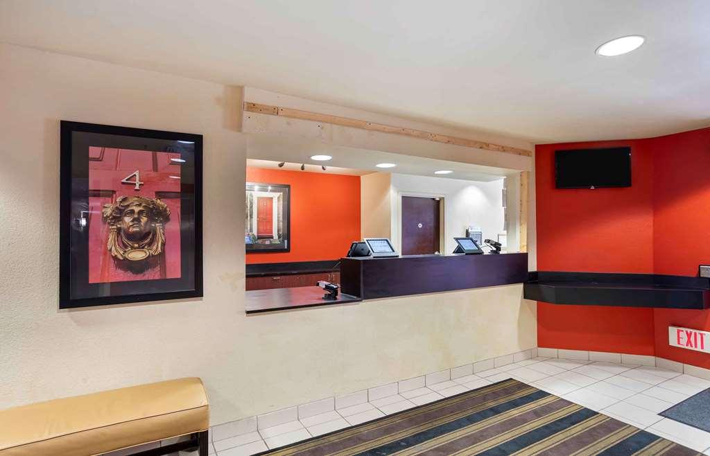 Extended America - - Franklin Hotel 2*